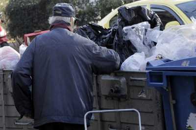 Χρηματικά βοηθήματα σε οικονομικά αδύναμους πολίτες από την ΚΟΔΕΠ