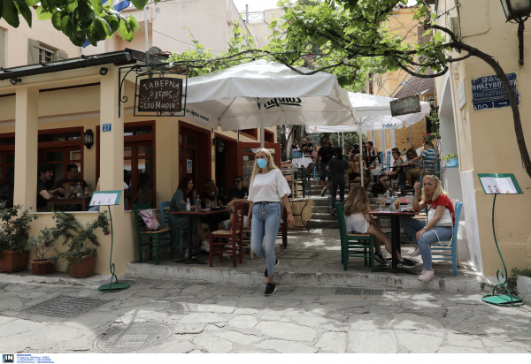 Ξεχνάμε το πιστοποιητικό εμβολιασμού, καφές και ψώνια χωρίς «σκανάρισμα» για ανεμβολίαστους