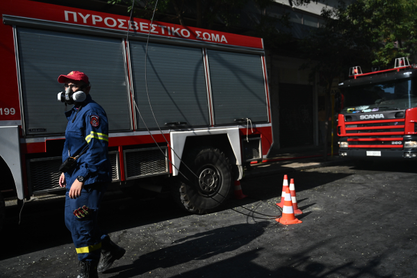 Τραγωδία στη Θεσσαλονίκη: Νεκρή γυναίκα σε διαμέρισμα που πήρε φωτιά