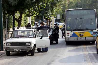 Την ανταλλακτική οικονομία επιστρατεύει το Δημόσιο για να πληρώσει χρέη στο ...Δημόσιο