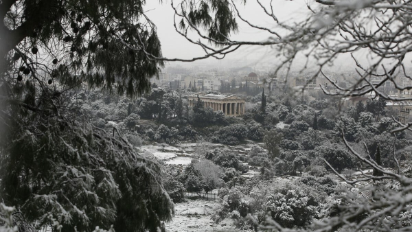 Έκτακτη σύσκεψη για Μπάρμπαρα σε Αττική: Έρχονται μηνύματα από το 112, τι ώρα και από ποιες περιοχές θα ξεκινήσει την επέλασή του ο χιονιάς