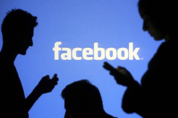 Facebook: "Σοκαρισμένη που εξαπατήθηκε" δηλώνει η εταιρία γιά την διαρροή προσωπικών δεδομένων