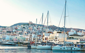 Η κοσμοπολίτικη πλευρά του Αιγαίου – Το νησί που πρέπει να ανακαλύψετε τον Σεπτέμβριο