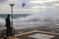 Καιρός: Ισχυροί άνεμοι μέχρι 8 μποφόρ και πτώση θερμοκρασίας