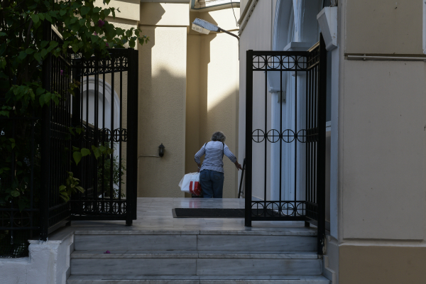 Υγειονομικός συναγερμός: 25 κρούσματα κορονοϊού σε γηροκομείο της Πάτρας