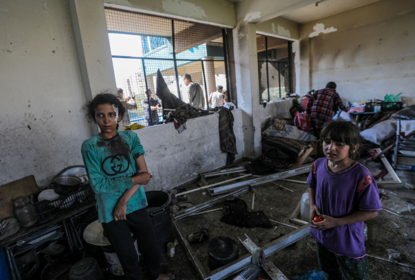 To Ισραήλ βομβάρδισε (πάλι) σχολείο όπου είχαν βρει καταφύγιο Παλαιστίνιοι