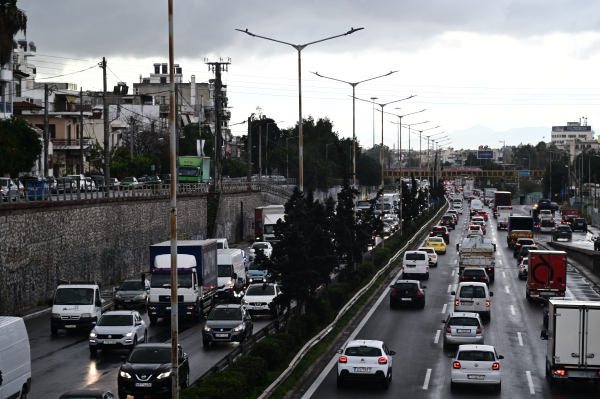 Στον εισαγγελέα παραποιημένα πιστοποιητικά εισαγόμενων μεταχειρισμένων οχημάτων