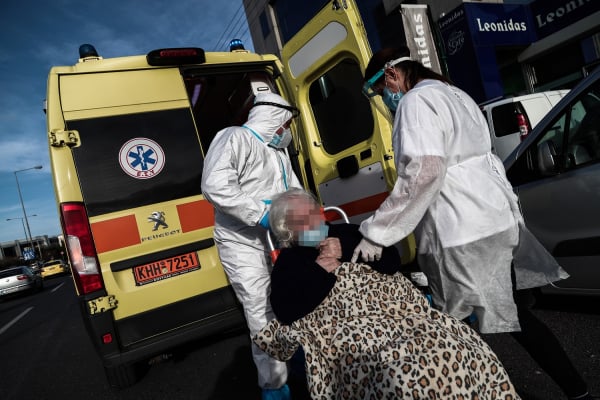 Ρίο: Πέθανε 24χρονη ανεμβολίαστη από κορονοϊό, είχε υποκείμενο νόσημα