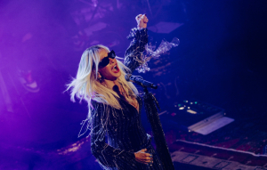 Άννα Βίσση: Κλειστό απόψε το «Hotel Ερμού» ως ένδειξη σεβασμού στα θύματα της τραγωδίας των Τεμπών