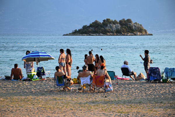 Η ΕΜΥ με νέο έκτακτο δελτίο «υπέγραψε» το τέλος στα 40αρια