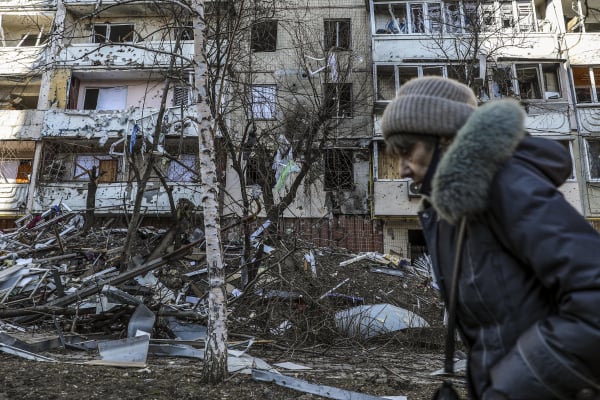 «Σκωτσέζικο ντους» για την πορεία των διαπραγματεύσεων: «Μην διαδίδετε ψέματα σε μια χώρα που βρίσκεται σε πόλεμο»