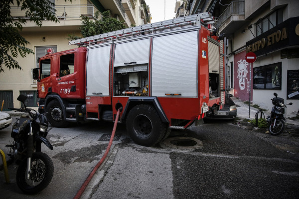 Φωτιά σε διαμέρισμα στον Άγιο Παντελεήμονα