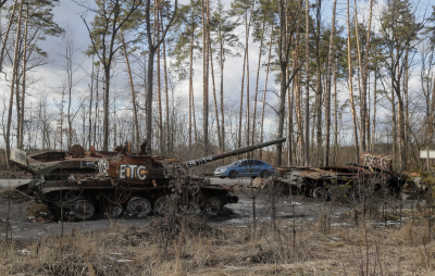 Οι Ρώσοι σφυροκοπούν στόχους στην Ουκρανία, «δύσκολη η κατάσταση»