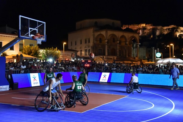 Tο &quot;1st Midnight 3on3 Streetball&quot; από ΟΣΕΚΑ και ΟΠΑΠ στο Μοναστηράκι