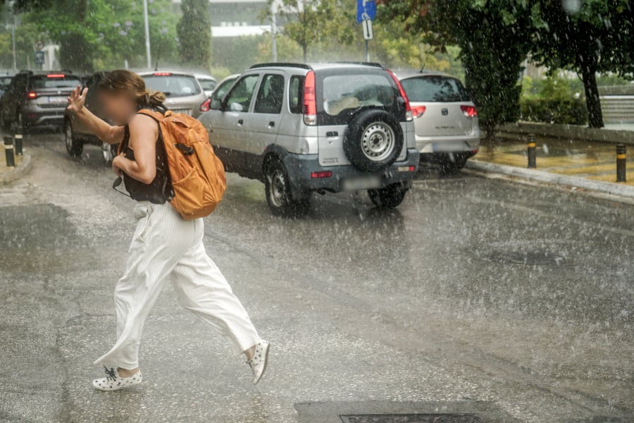 Ξεκινάει «καιρική αστάθεια», στο κάδρο και η Αττική - Πότε και τι ώρα ενδέχεται να βρέξει