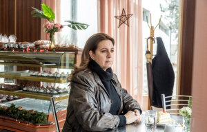 Ριφιφί - Ευαγγελία Μουμούρη: Η πραγματική ιστορία πίσω από τον ρόλο της που την συγκλόνισε (βίντεο)