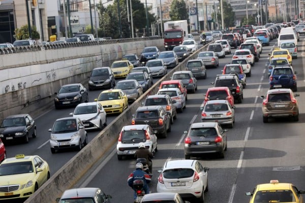 ΕΛΣΤΑΤ: Σημαντική αύξηση των πωλήσεων των αυτοκινήτων τον Οκτώβριο