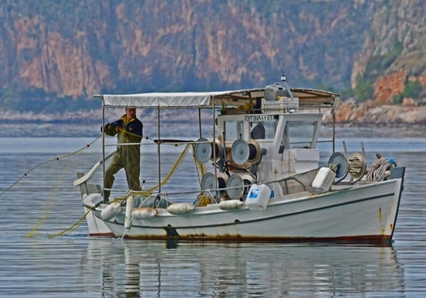 Νεκρός βρέθηκε ο ψαράς που αγνοείτο στη Σαλαμίνα