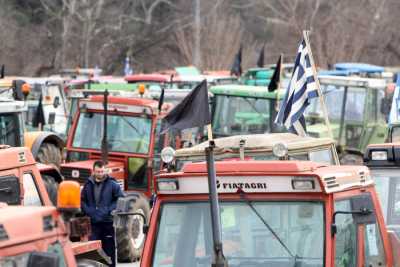 «Μπλόκα» αγροτών στα τέλη Ιουλίου σε ΕΛΓΑ, ΟΠΕΚΕΠΕ και ΟΓΑ 