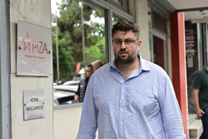 Απάντηση Ζαχαριάδη σε Παππά από το Dnews.gr: Αρκετά πληγώσαμε τη βάση της παράταξης