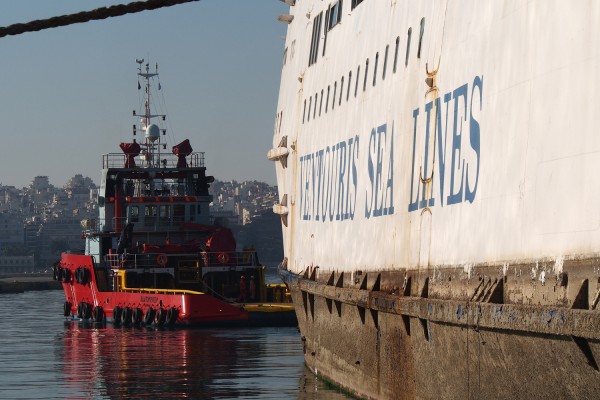 Στάσεις εργασίας των ρυμουλκών στις 16 και 17 Μαϊου