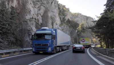 Δόθηκαν στην κυκλοφορία τα Τέμπη