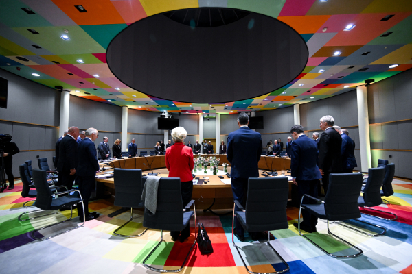 Προωθείται ΕΕ «δύο ταχυτήτων», ενώ φουντώνουν οι αντιθέσεις και στον «σκληρό πυρήνα»