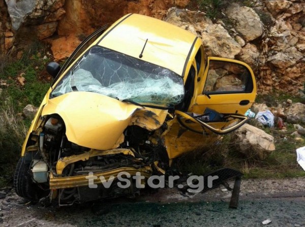 Νεκρός αστυνομικός σε τροχαίο στο Αλιβέρι