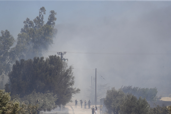 Φωτιά στη Βάρης – Κορωπίου: Νέες εικόνες από τη μάχη με τις φλόγες