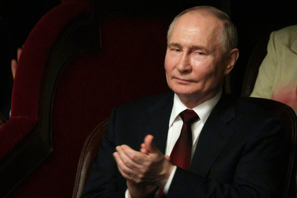 Πούτιν: Η Ρωσία θα αναπτύξει περαιτέρω το πυρηνικό της οπλοστάσιο