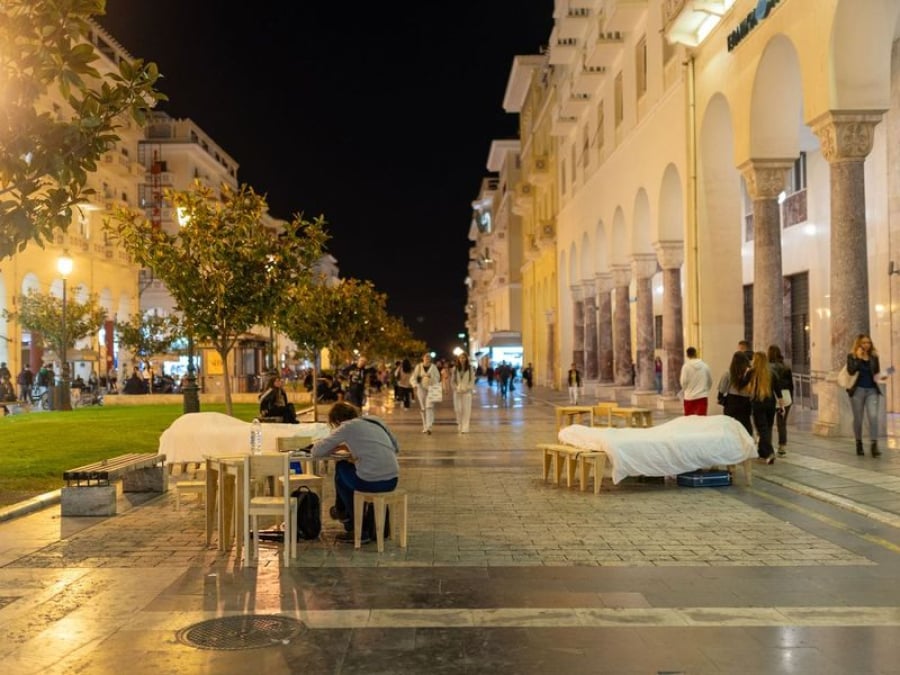 Πάνω από 500 χιλιάδες επισκέπτες... αλα καρτ στο υπαίθριο μετακινούμενο σπίτι της Θεσσαλονίκης