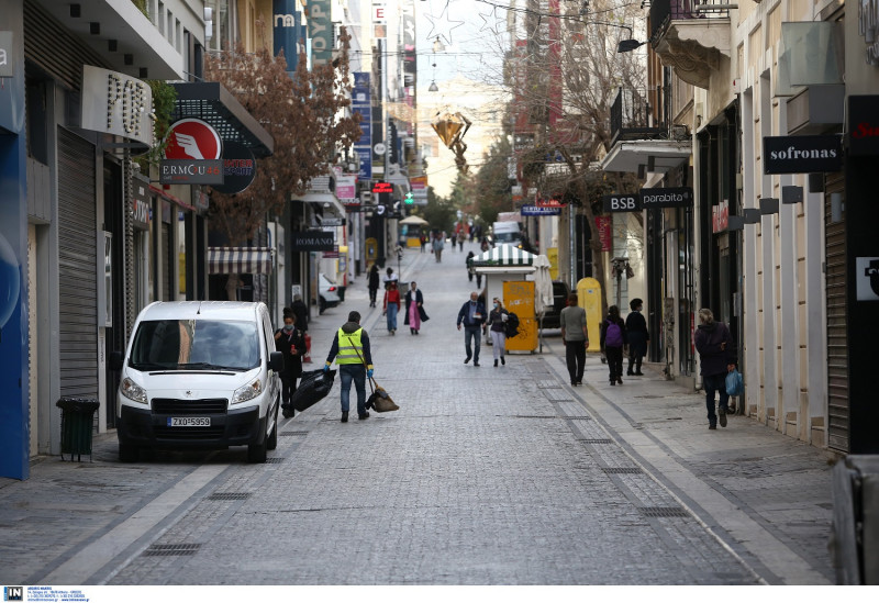 Σε ποιες περιοχές παρατείνονται τα «σκληρά» lockdown