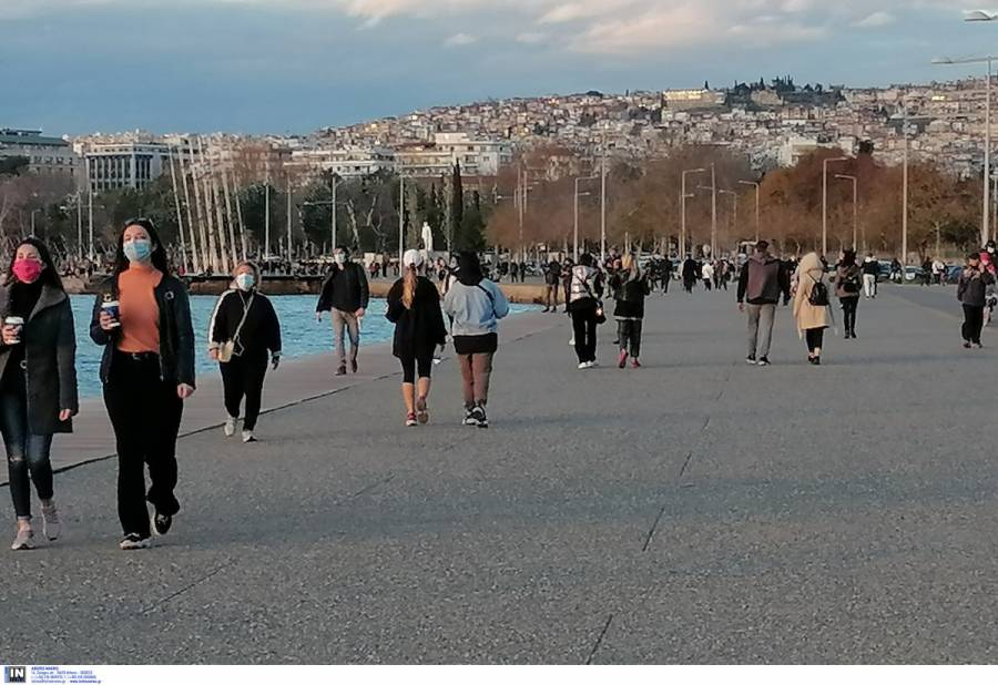 Κορονοϊός: 716 νέα κρούσματα στην Αττική, 218 στη Θεσσαλονίκη, ο χάρτης της διασποράς