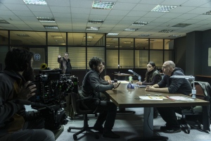 «Σχέδιο Οδυσσέας»: Μπήκαμε στα γυρίσματα της νέας σειράς της Cosmote TV - Δείτε φωτογραφίες από το σετ