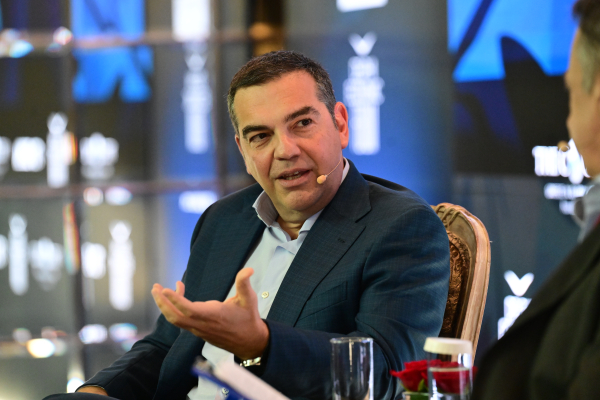 Η μονταζιέρα σκόνταψε στον Τσίπρα