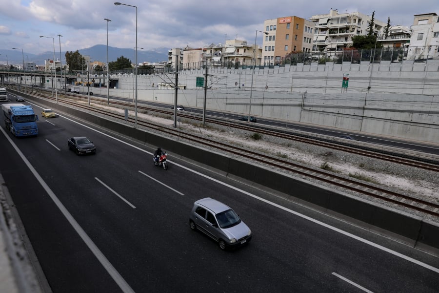 Αττική Οδός: Διαρροή υγραερίου από όχημα, έκλεισε είσοδος του αυτοκινητόδρομου