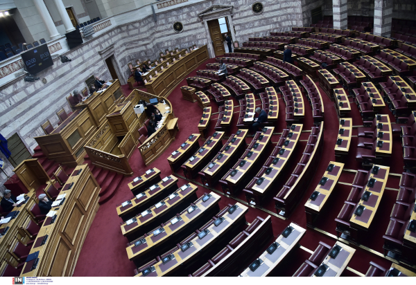 «Ενισχύεται» ο προϋπολογισμός για το φάρμακο: Στη Βουλή τροπολογία που αξιοποιεί νωρίτερα κονδύλια που σχετίζονται με το Ταμείο Ανάκαμψης