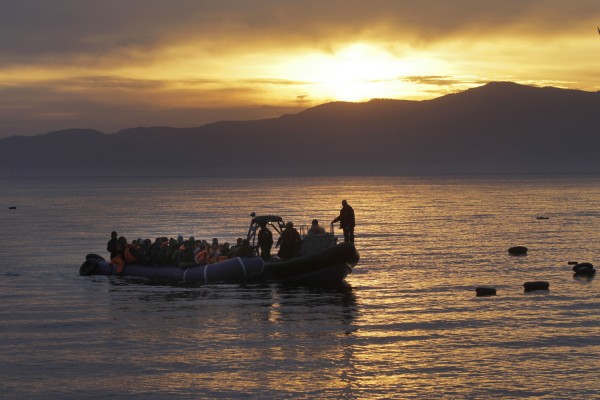 Πάνω από 400 πρόσφυγες πέρασαν τα νησιά αυτήν την εβδομάδα