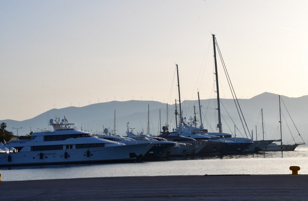 Αυξάνουν τα... τέλη κυκλοφορίας για τα επαγγελματικά σκάφη αναψυχής άνω των 7 μέτρων