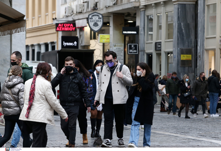 Μετάλλαξη Όμικρον: «Θα δούμε ακόμα μεγαλύτερη αύξηση στα κρούσματα», λέει ο πρόεδρος του ΕΟΔΥ (βίντεο)