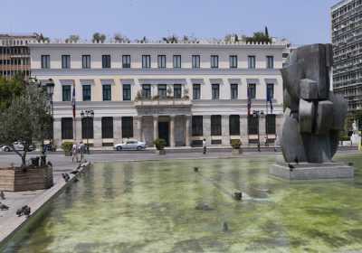 Η απάντηση του δήμου Αθηναίων στην κυβέρνηση για τους πλειστηριασμούς