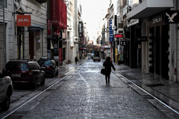 Πού εντοπίζονται τα νέα κρούσματα σήμερα, περισσότερα από τα μισά στην Αττική