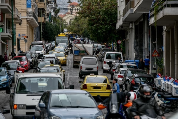 «Χάος» στον Κηφισό μετά από καραμπόλα