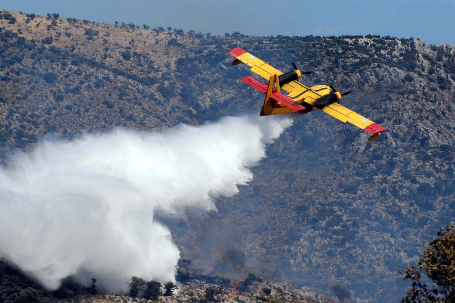 Στο ΕΣΠΑ η αγορά ενός Canadair - Σύντομα η αγορά 7 ακόμα αεροσκαφών