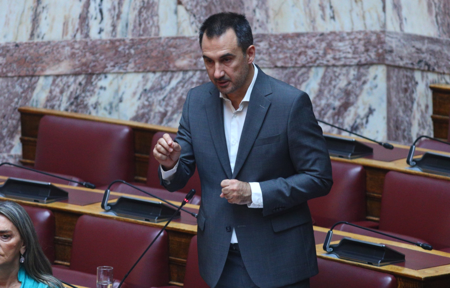 Χαρίτσης: Η κυβέρνηση Μητσοτάκη εγκληματεί σε βάρος της κοινωνίας