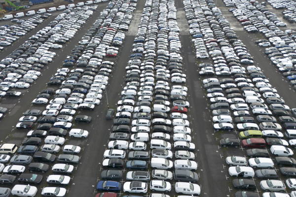 Ανάκληση 2,8 εκατ. Audi και Volkswagen παγκοσμίως λόγω πιθανού προβλήματος στο τιμόνι