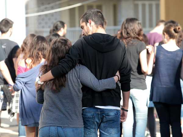 Τέλος οι πανελλήνιες - Με το απολυτήριο Λυκείου η εισαγωγή σε ΑΕΙ και ΤΕΙ