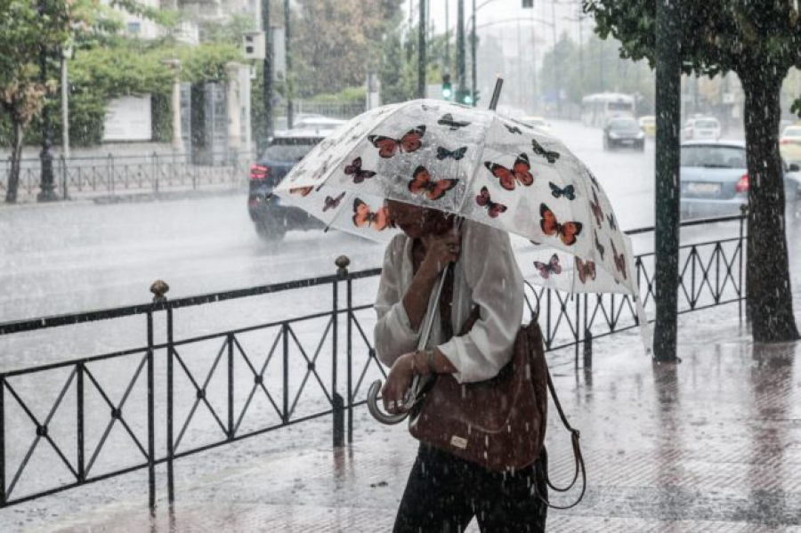 Αλλάζει το σκηνικό του καιρού - Πώς να παραμείνετε ασφαλείς εν μέσω καταιγίδας