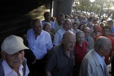 Ομαλά η πληρωμή συντάξεων ορισμένες τράπεζες ανοικτές εως τις 19:00