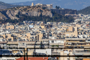 Κάτοικοι εξωτερικού: Τι ισχύει για ΕΝΦΙΑ, κληρονομιές και δηλώσεις
